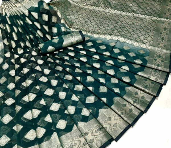 Barish Jamdani Saree (বাড়িস জামদানী শাড়ি)