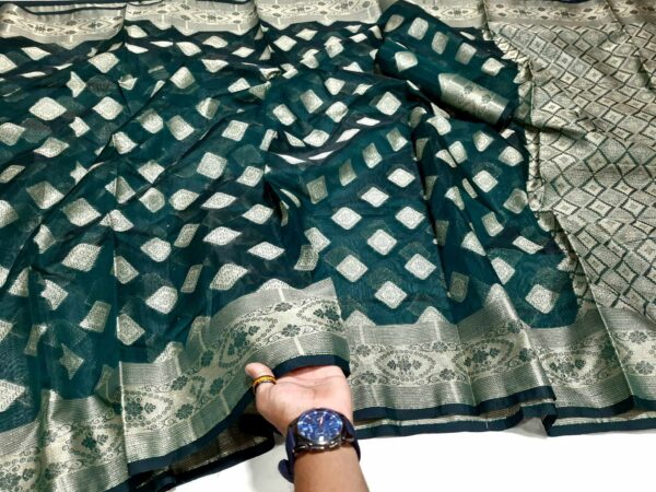 Barish Jamdani Saree (বাড়িস জামদানী শাড়ি) - Image 7
