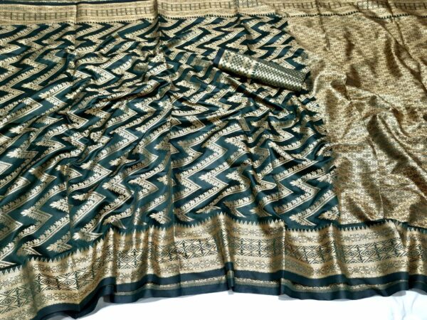 Benaroshi Katan Saree (বেনারসি কাতান শাড়ি) - Image 5