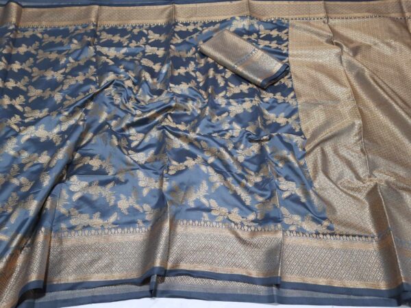 Jumka Benaroshi Katan Saree (ঝুমকা বেনারসি কাতান শাড়ি) - Image 5