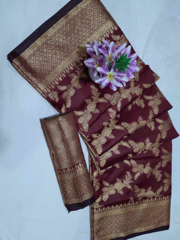 Jumka Benaroshi Katan Saree (ঝুমকা বেনারসি কাতান শাড়ি) - Image 9
