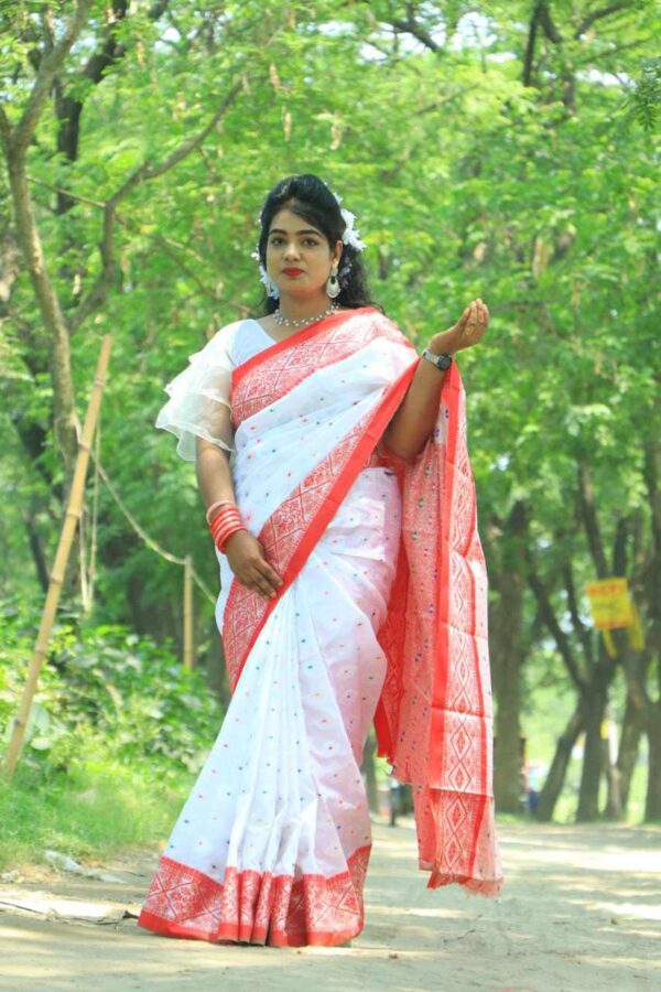 Lokkhi Katan Saree (লক্ষী কাতান শাড়ি)