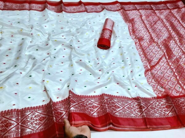 Lokkhi Katan Saree (লক্ষী কাতান শাড়ি) - Image 4