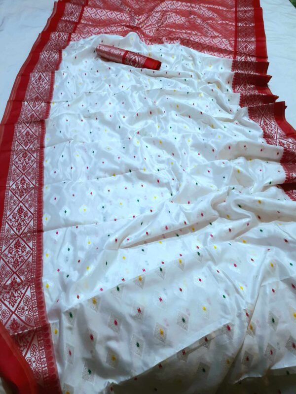 Lokkhi Katan Saree (লক্ষী কাতান শাড়ি) - Image 7