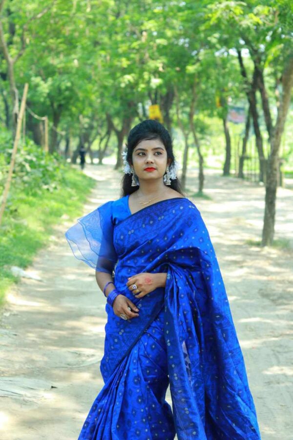 SS Jamdani Saree (এস এস জামদানী শাড়ি)