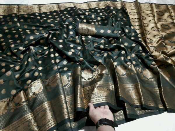 Samu Silk Katan Saree (সামু সিল্ক কাতান শাড়ি) - Image 5