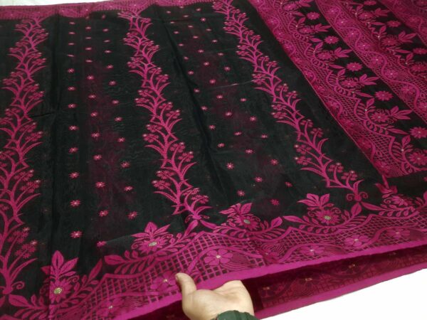 Jonaki Jamdani Saree (জোনাকি জামদানী শাড়ি) - Image 7