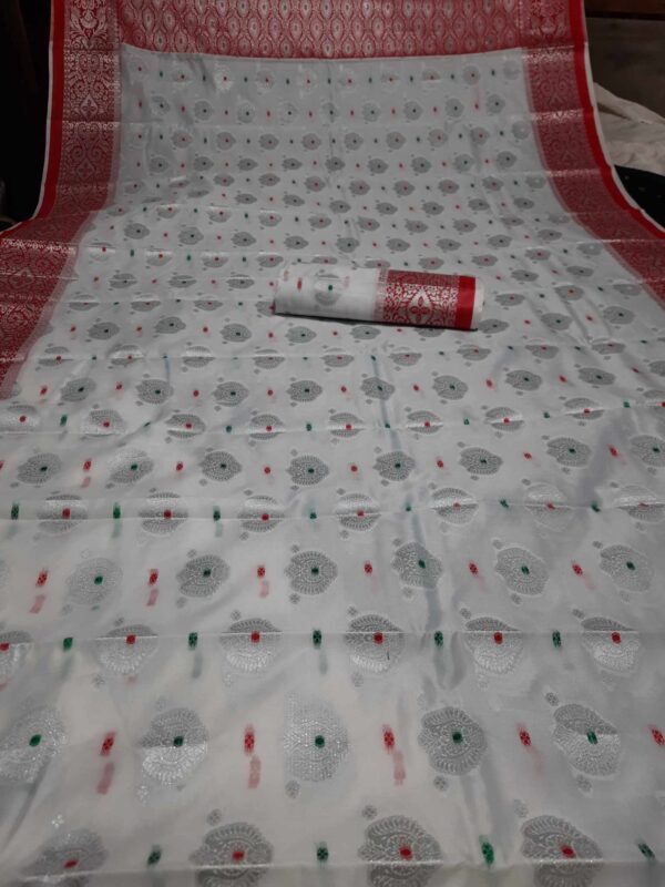 Kashmiri Silk Katan Saree (কাশ্মীরী  সিল্ক কাতান শাড়ি) - Image 5