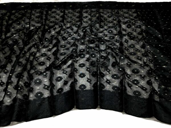 Kalo Jamdani saree (কালো জামদানী  শাড়ি) - Image 4