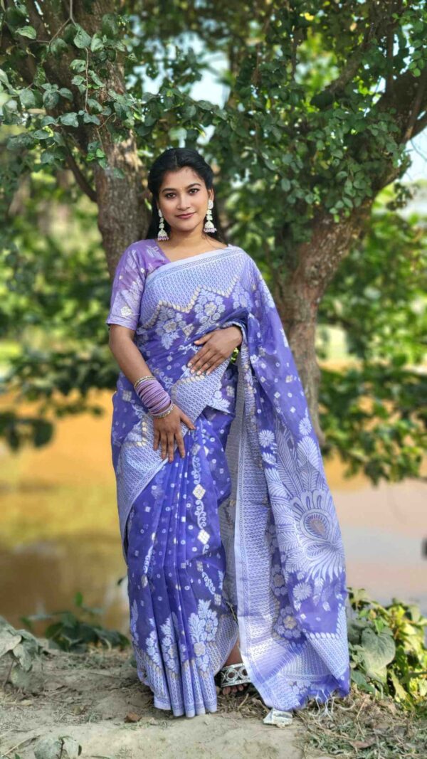 Sajrani Jamdani Saree (সাজরানী জামদানী শাড়ি) - Image 2